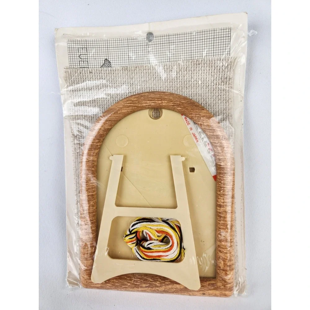 New Vintage John Baron Duck Golf Cross Stitch Art Ducktales Golfer Cartoon Craft